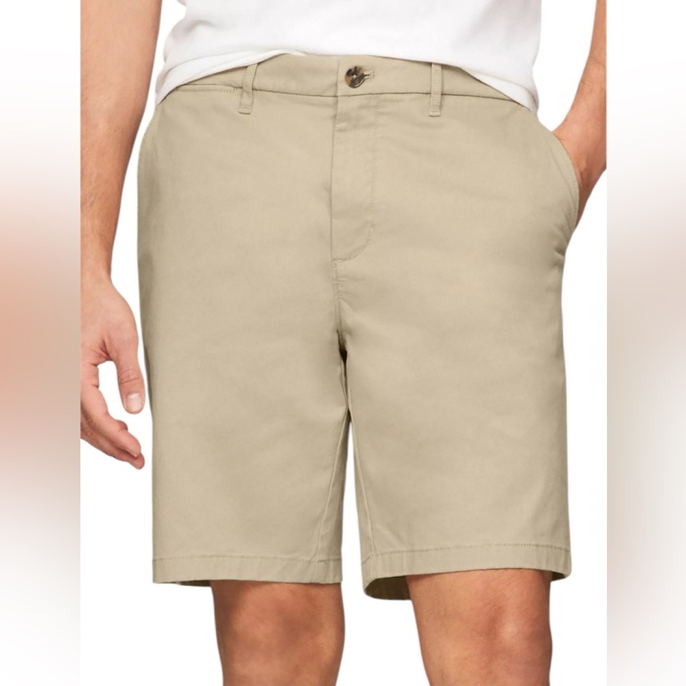 Tommy Hilfiger NEW Khaki Flat Front Flex Shorts, Men’s Sz 38W
